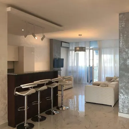 Tg Apartment Sea View Batumi Exterior photo